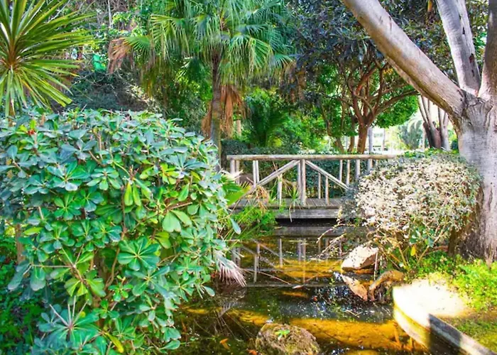 Luminoso En Segunda Linea Playa 436 Marbella